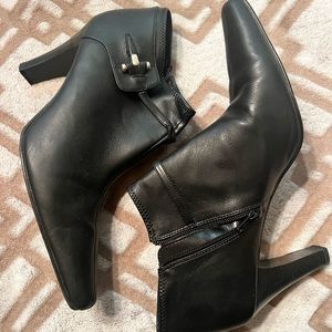 10M Style&Co boots